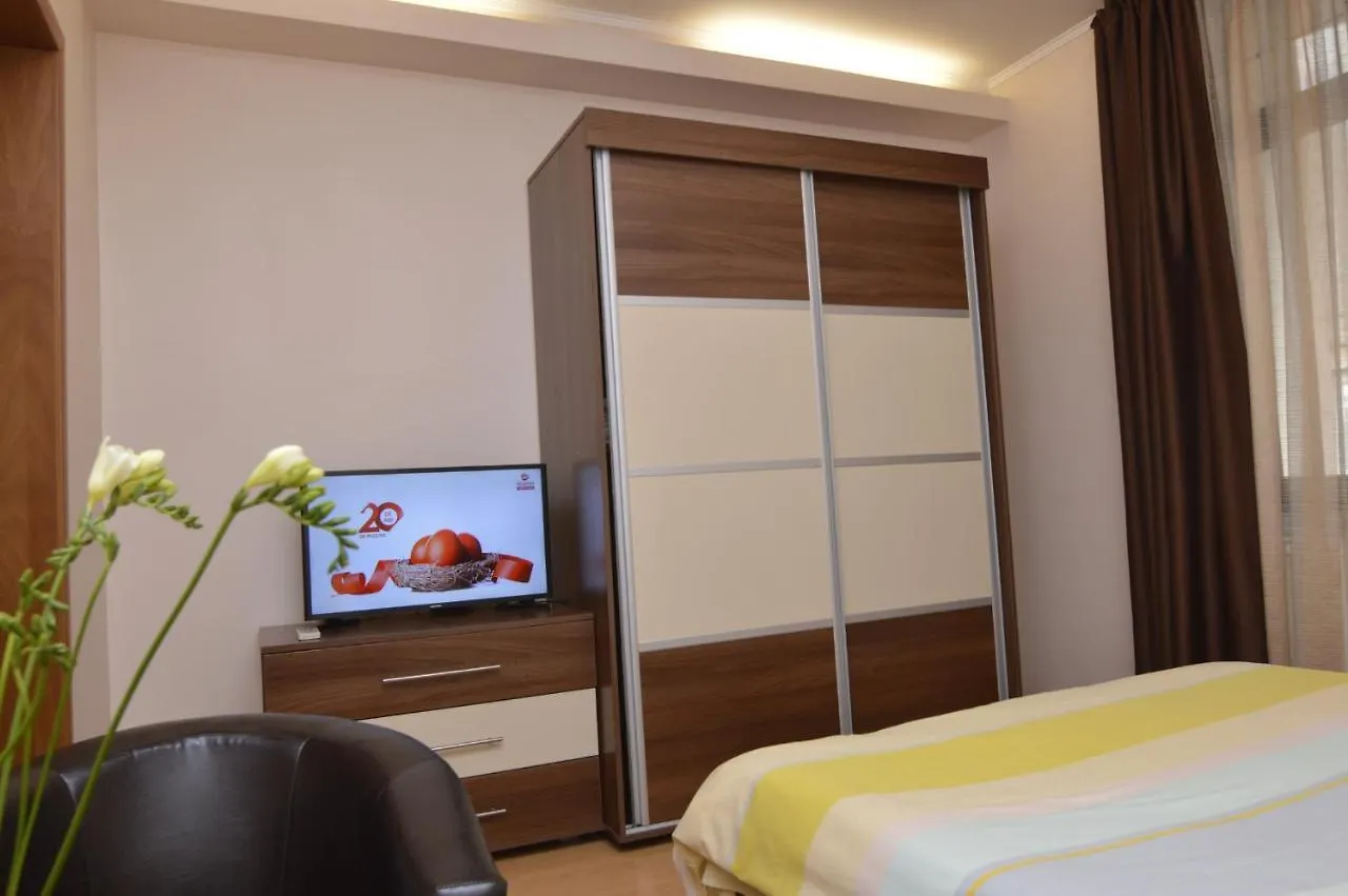 Bucharest Apartments 0*,