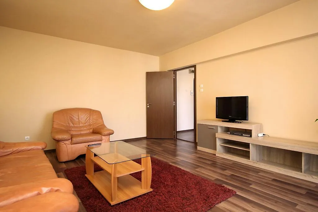 Bucharest Apartments 0*,